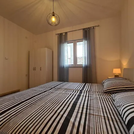 Apartment Ljerka 957